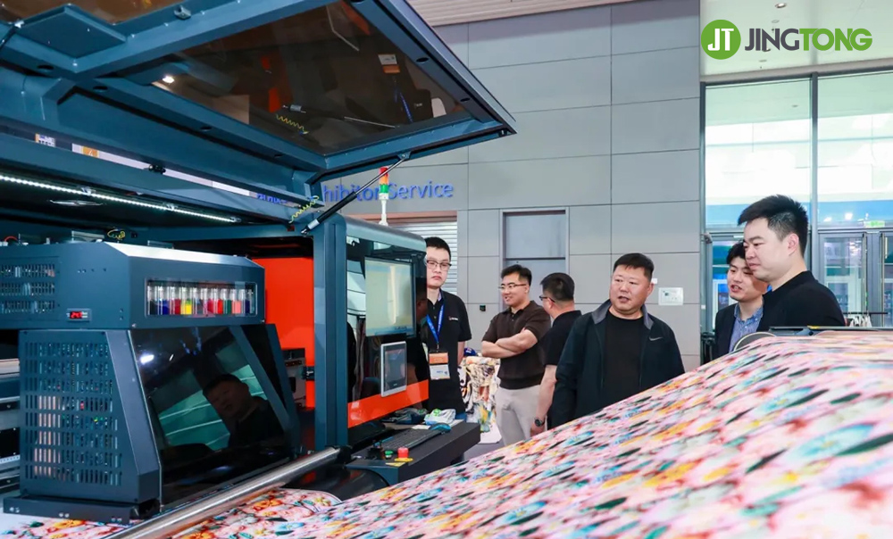 On-Demand Customization of textile of Digital Printing 6 On-Demand Customization of textile of Digital Printing 6
